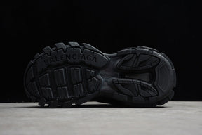 Tênis Balenciaga Track Black White