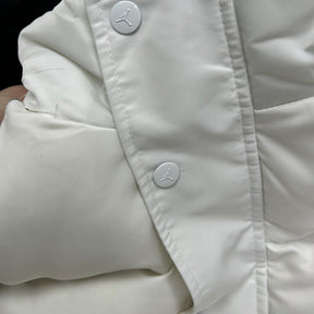 Jaqueta Puffer Jordan x Supreme
