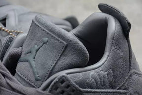 Tênis Air Jordan 4 Retro Kaws Cool Grey