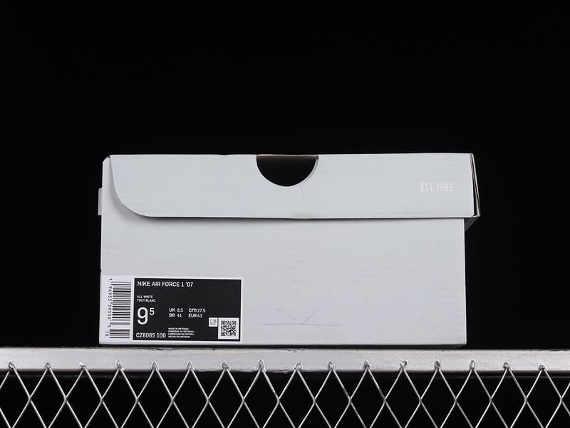Tênis Nike x NOCTA Air Force 1 Low Certified Lover Boy