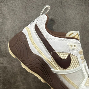 Tênis Nike Zoom Field x Travis Scott Jaxx Chocolate