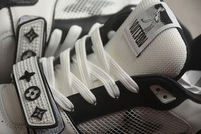 Tênis Louis Vuitton Trainer Black White