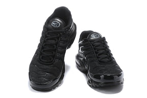 Tênis Air Max TN Plus "Triple Black"