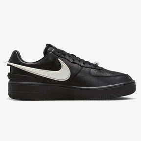Tênis Nike x Ambush Air Force 1 Low Black