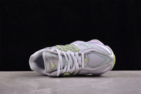 Tênis New Balance 9060 White Silver Metalic Taro