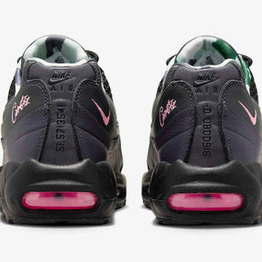 Tênis Nike Air Max 95 x Corteiz Pink Beam