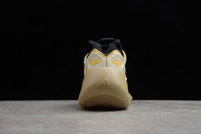 Tênis Adidas Yeezy 700 V3 Safflower