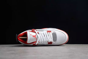 Tênis Air Jordan 4 Fire Red