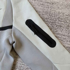 Conjunto Nike Tech Fleece Pro Wear Cinza