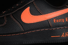 Tênis Nike Air Force 1 Low Vlone