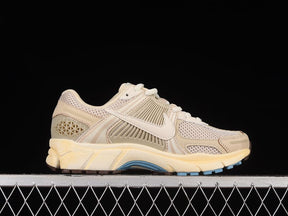 Tênis Nike Zoom Vomero 5 Oatmeal