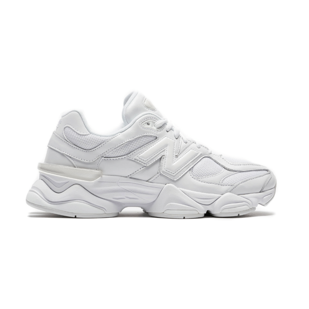 Tênis New Balance 9060 Triple White