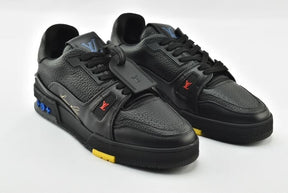 Tênis Louis Vuitton Trainer Black Signature