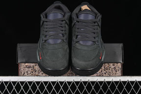Tênis Air Jordan 4 RM Driveway Grey "Nigel Sylvester"