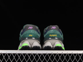 Tênis New Balance 9060 Nightwatch Purple