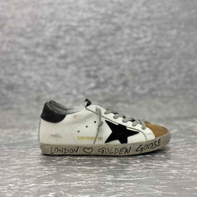 Tênis Golden Goose Super-Star 'London Golden Goose'