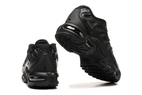 Tênis Air Max Plus TN Drift Triple Black