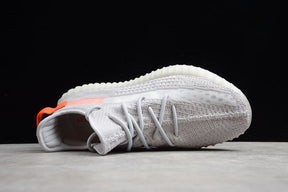 Tênis Adidas Yeezy 350 V2 Tail Light