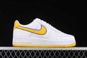 Tênis Nike Air Force 1 Low x Kobe Bryant Lakers Home
