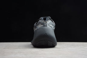 Tênis Adidas Yeezy 700 V3 Alvah