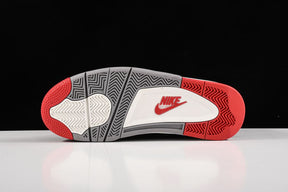 Tênis Air Jordan 4 Bred