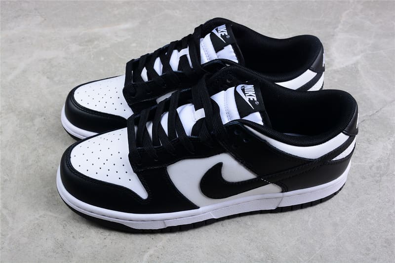 Tênis Nike Dunk SB Low Retro White Black