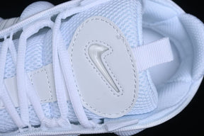 Tênis Nike Air More Uptempo Low Triple White
