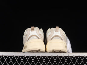 Tênis New Balance 530 Beige