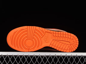 Tênis Nike SB Dunk Low x Concepts Orange Lobster