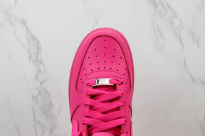 Tênis Nike Air Force 1 Low Fireberry