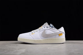 Tênis Jordan 1 Low x Union LA White Neutral Grey