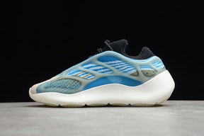 Tênis Adidas Yeezy 700 V3 Arzareth