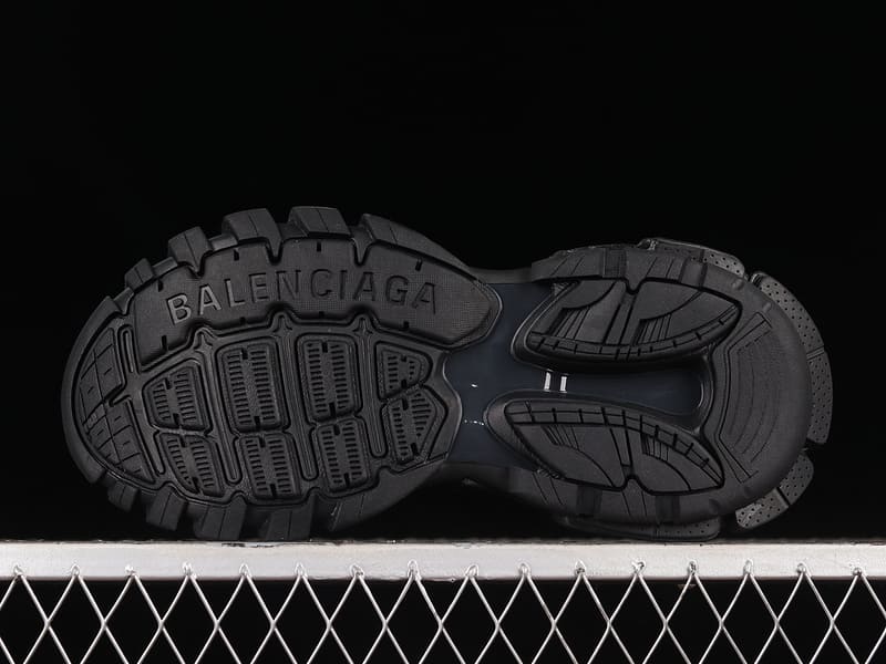 Tênis Balenciaga Track Triple Black