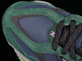 Tênis New Balance 9060 Nightwatch Purple