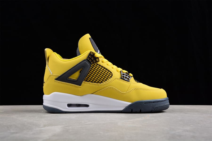 Tênis Air Jordan 4 Lightning