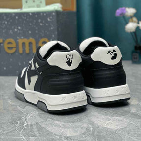 Tênis Off-White Out of Office Black White