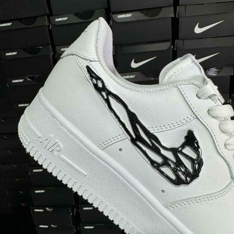 Tênis Nike Air Force 1 Liquid Metal Swoosh Black
