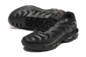 Tênis Air Max Plus TN Drift Triple Black