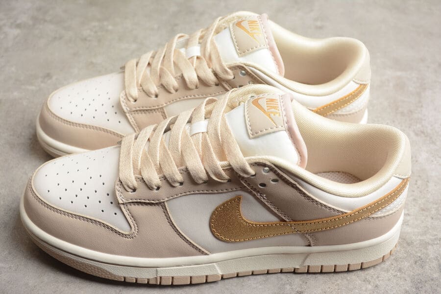 Tênis Nike Dunk Low Phantom Metallic Gold
