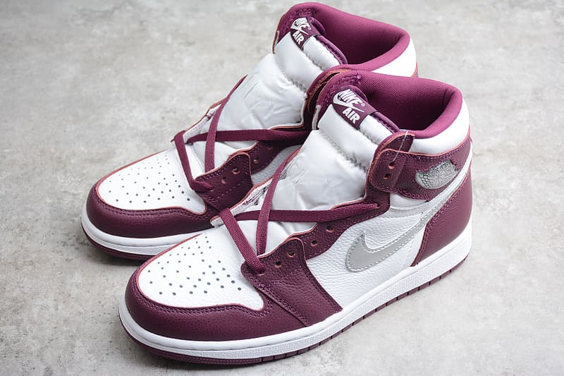 Tênis Air Jordan 1 High OG Bordeaux