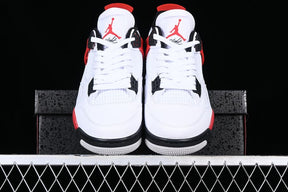 Tênis Air Jordan 4 Red Cement