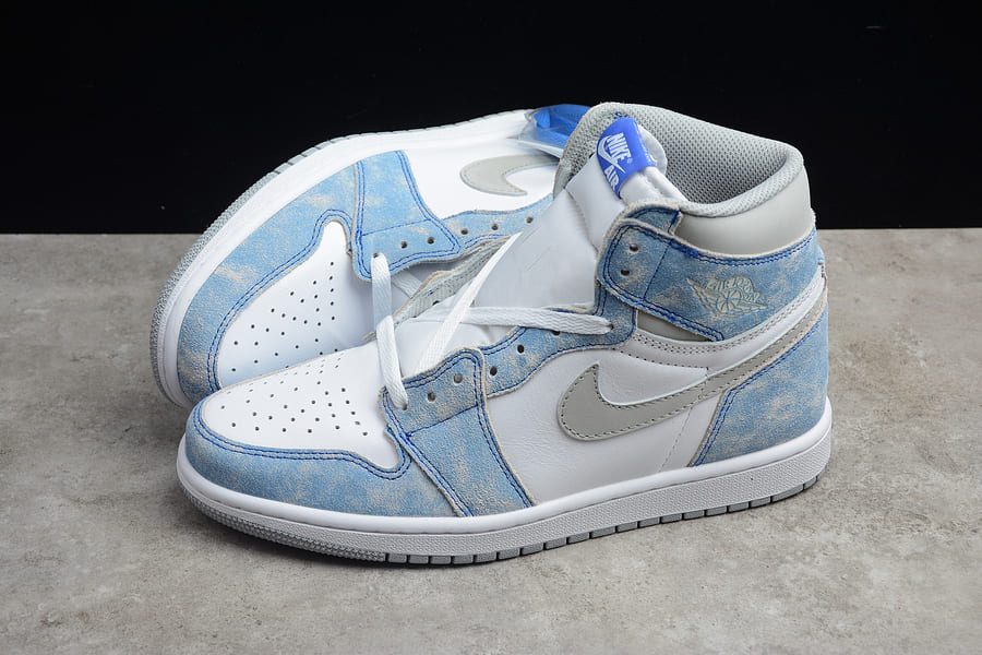Tênis Air Jordan 1 High Hyper Royal