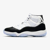 Tênis Air Jordan 11 Concord