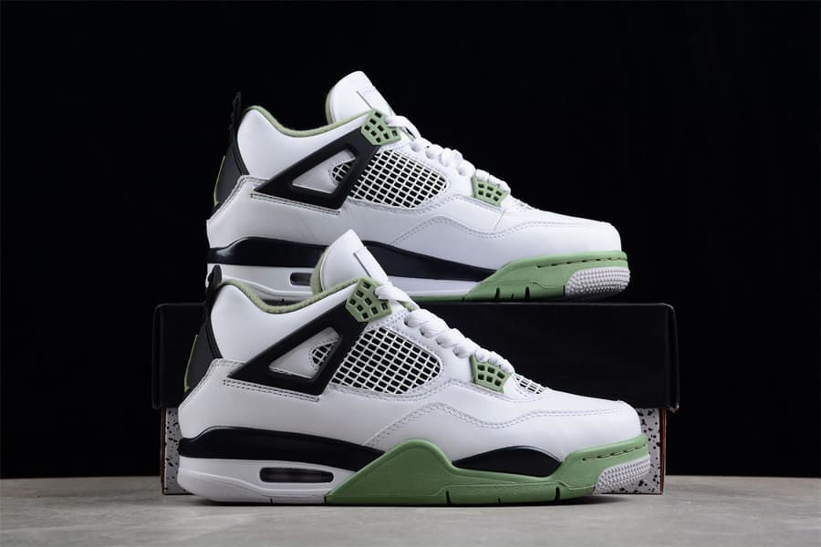 Tênis Air Jordan 4 Retro Seafoam