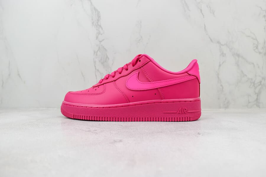 Tênis Nike Air Force 1 Low Fireberry