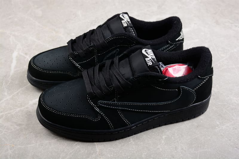 Tênis Air Jordan 1 Low x Travis Scott OG Triple Black