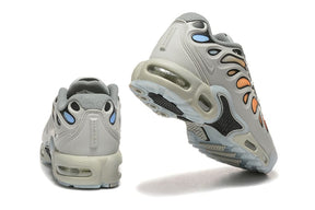 Tênis Air Max Plus TN Drift Light Smoke Grey