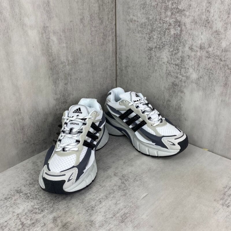 Tênis Pharrell Williams x Adidas Adistar Jellyfish Solid Grey