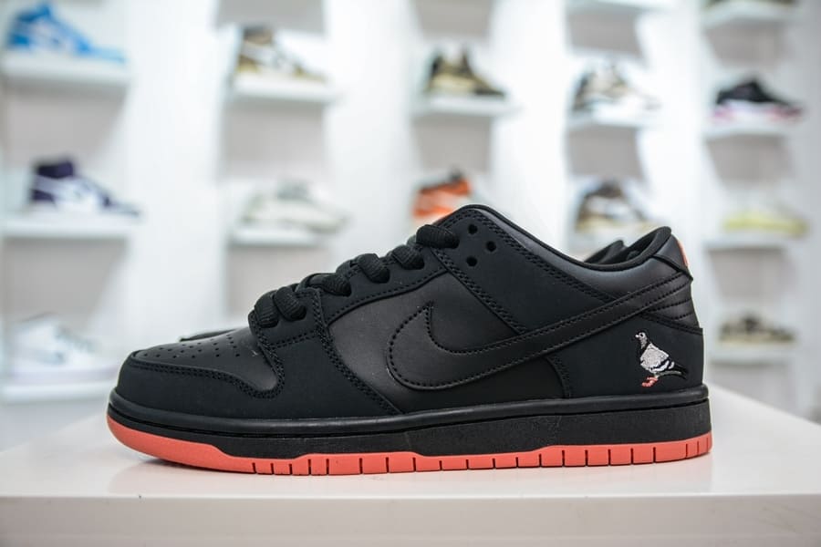 Tênis Nike Dunk Low Black Pigeon