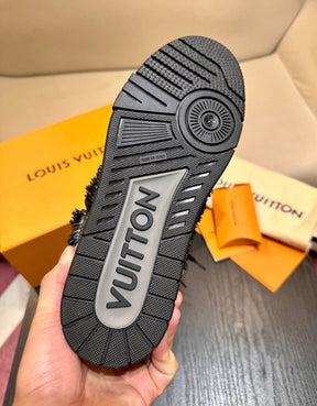 Tênis Louis Vuitton LV Skate Black Swarovski Monogram